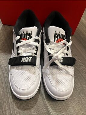 Nike x Billie Eilish Air Alpha Force 88
White Black Low Men's 9
